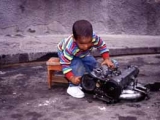 2001_cuba_habana_nino_motor